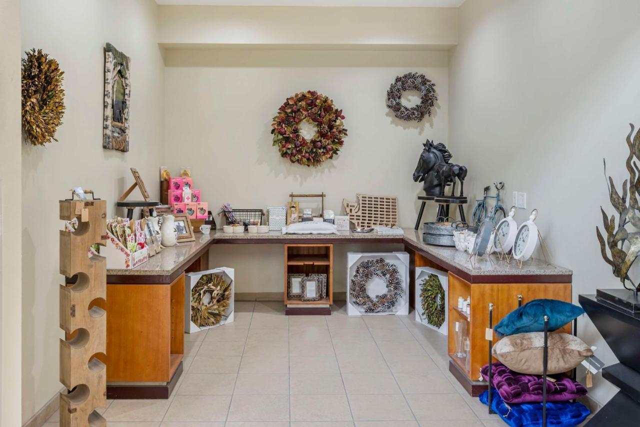 Best Western Plus Peppertree Inn At אומק מראה חיצוני תמונה